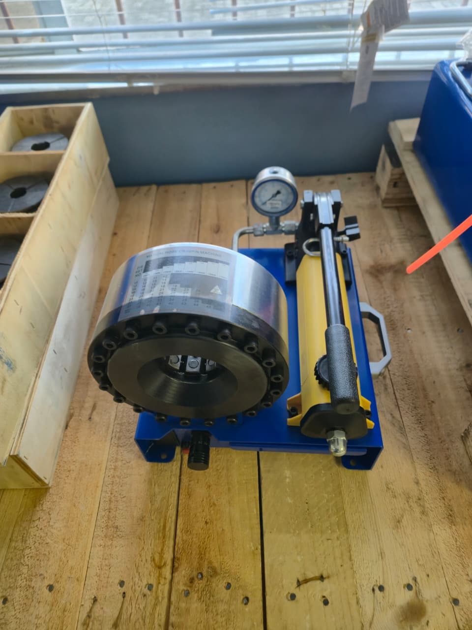 MANUAL, HAND CRIMPER