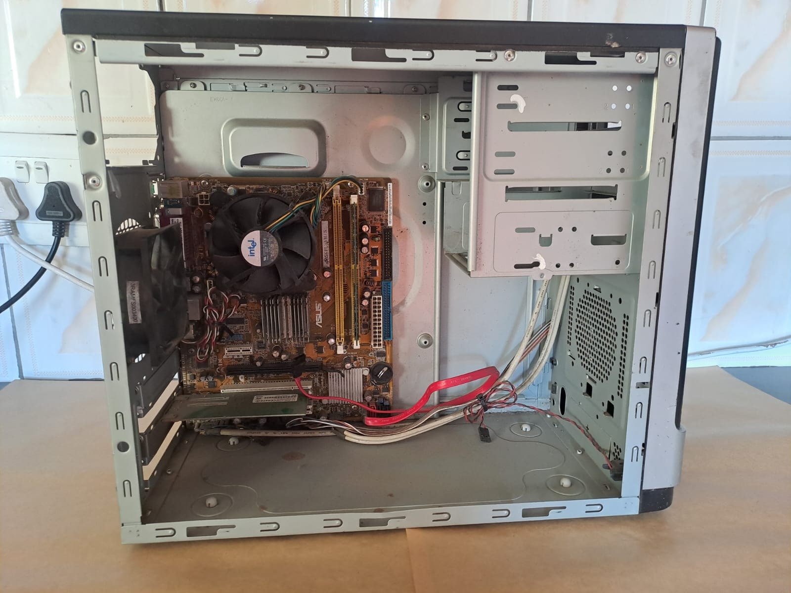 PC shell for parts or build